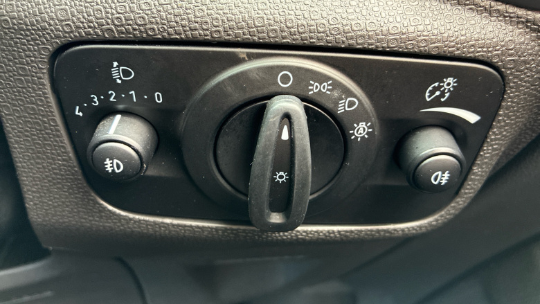 Ford EcoSport 1.5 TDCi 95 Titanium 5dr [17in] Diesel Hatchback